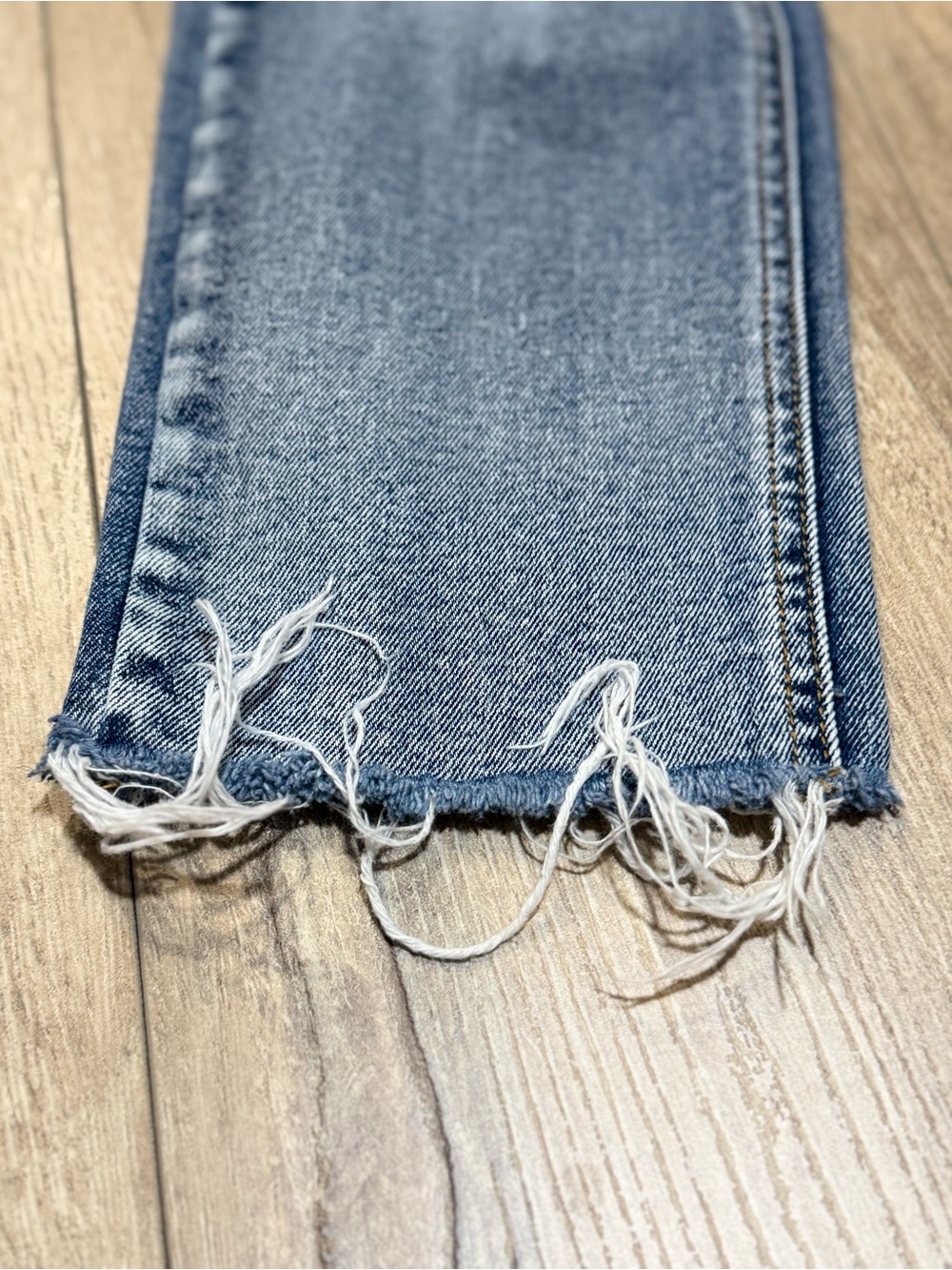 KanCan High Rise Distressed Straight Leg Jeans Raw Hem Size 27 - Picture 9 of 14